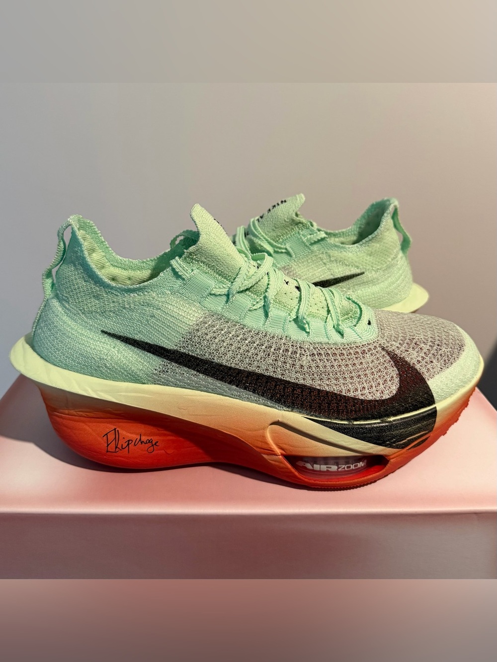 Nike Air Zoom Alphafly NEXT% 3 Kipchoge - Mens Size 9 - (HJ7041-300)